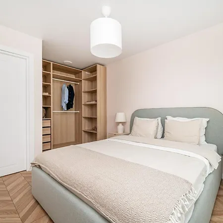 Apartament 7vakarai With Free Parking